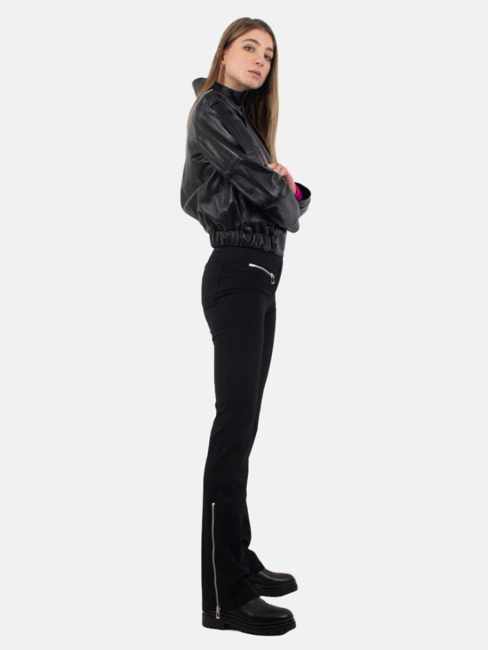 JAKNA