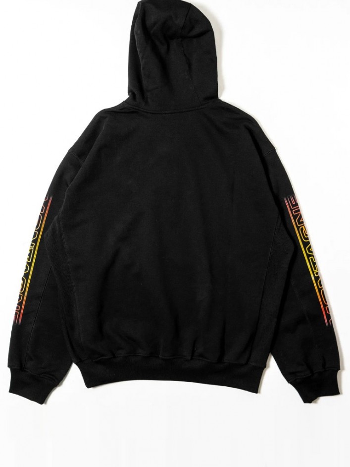 MAJICA S KAPULJAČOM